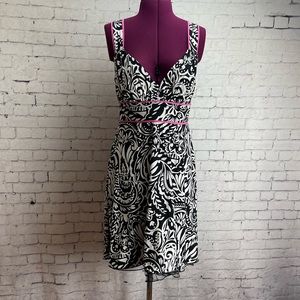 Speechless size Large black and white a line dress
